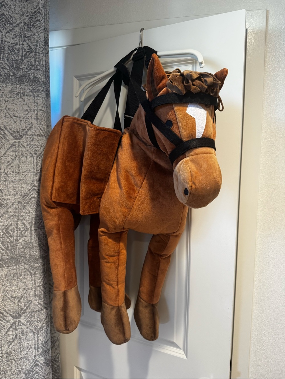 Hanna Andersson Plush Brown Horse Ride-On Costume with White Blaze - Picture 2 of 5